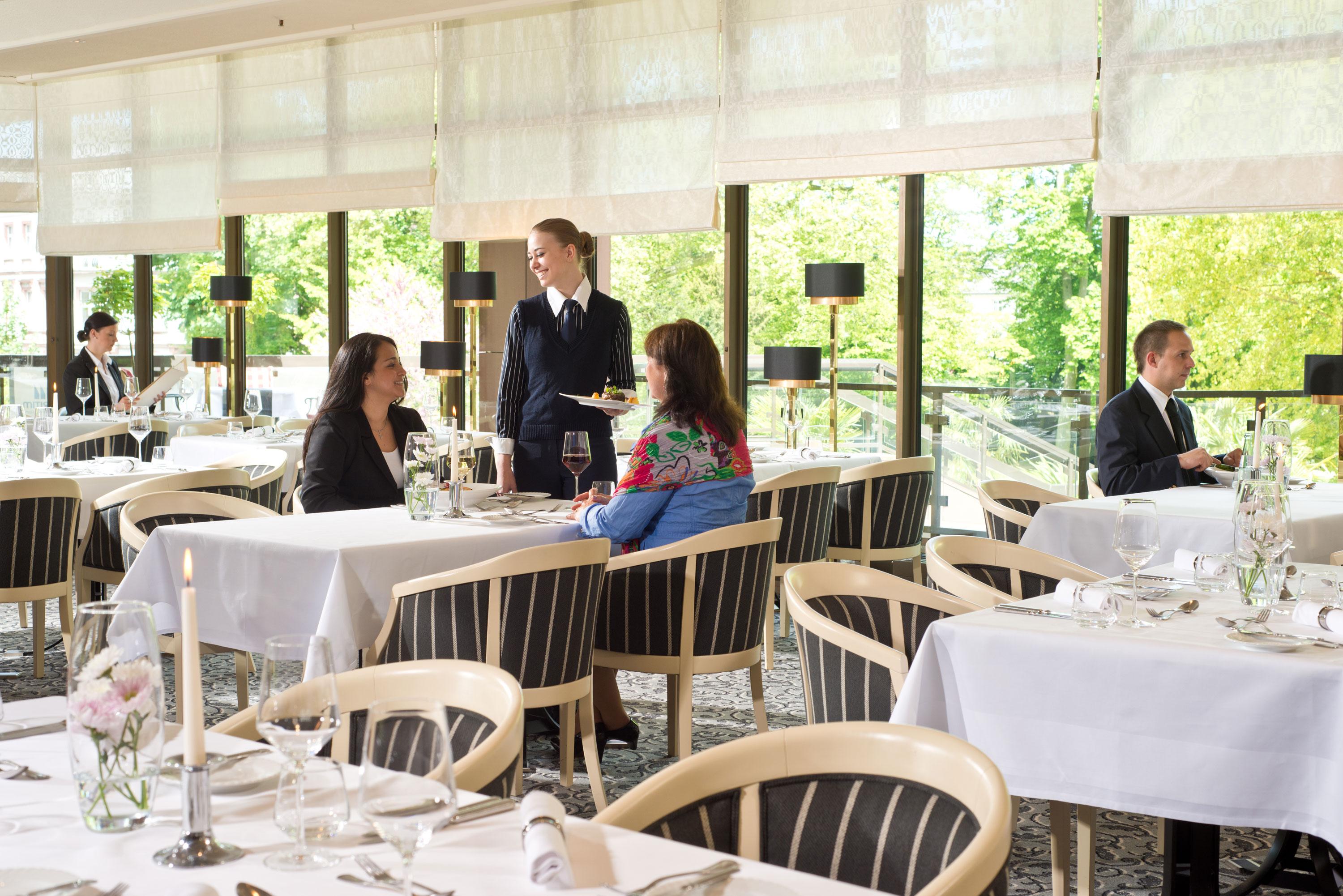 Maritim Hotel Bad Homburg Bad Homburg vor der Höhe Esterno foto